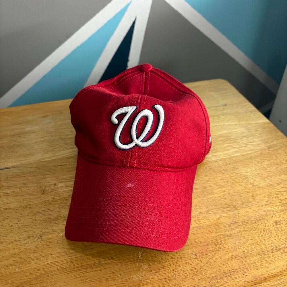Mlb Men's Red Hat